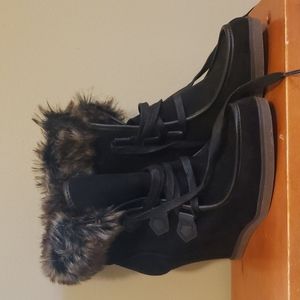 New Wedge Faux Fur Booties